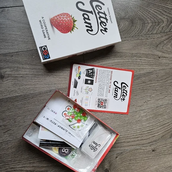 Letter Jam Board Game - Picture 2 of 3